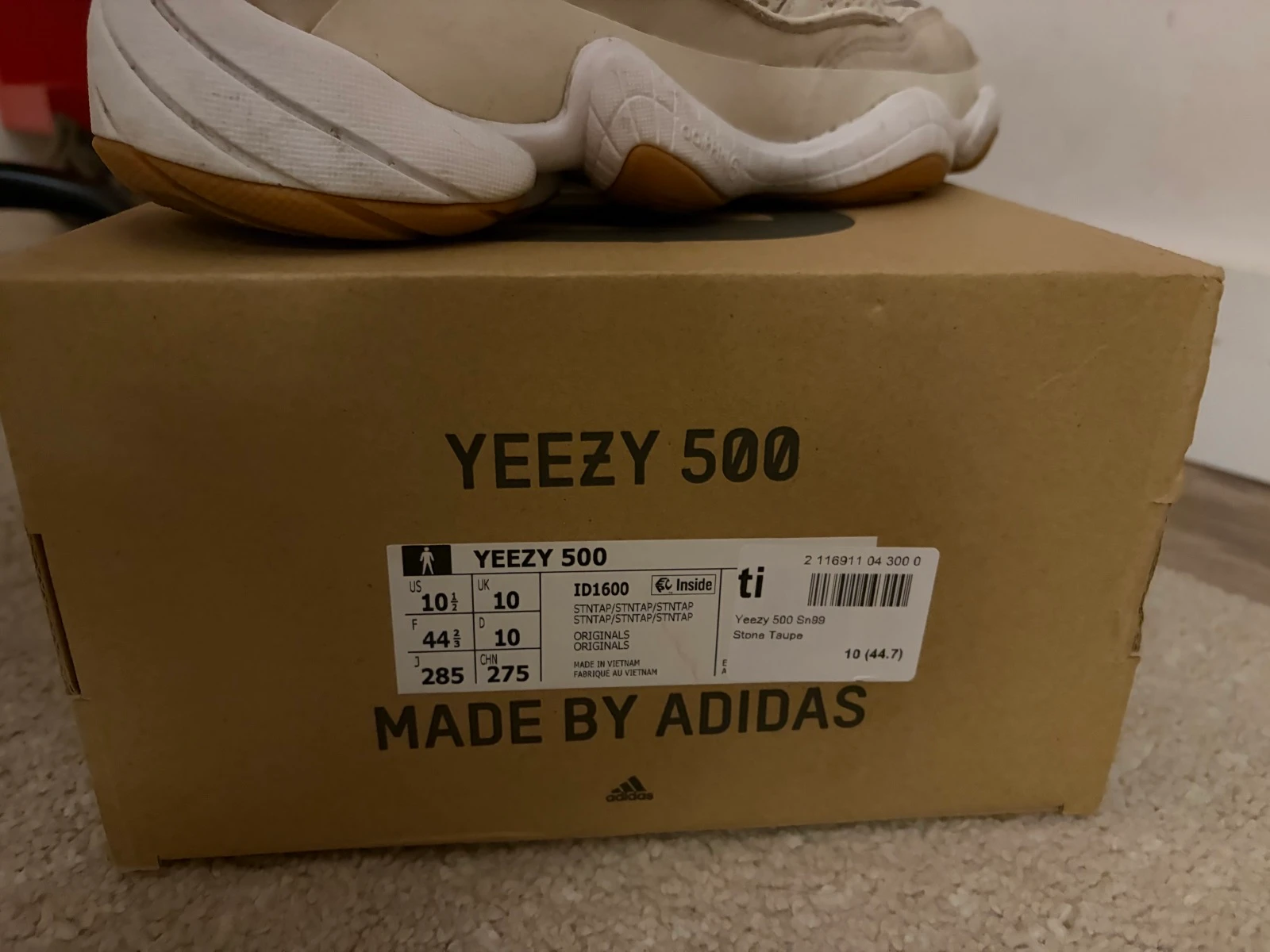 Yeezy 500 – photo 2